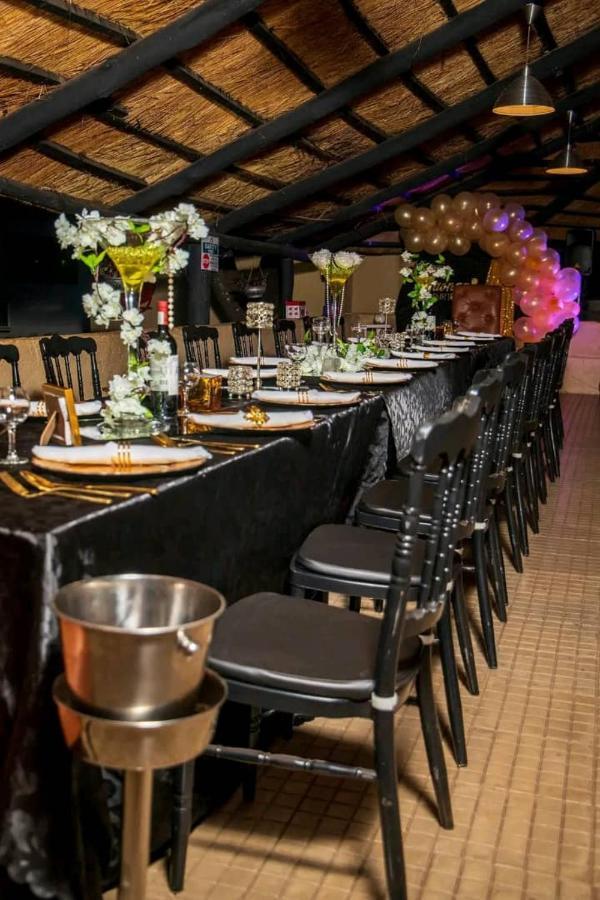 Zambezi Junction Lodge ليفينغستون المظهر الخارجي الصورة
