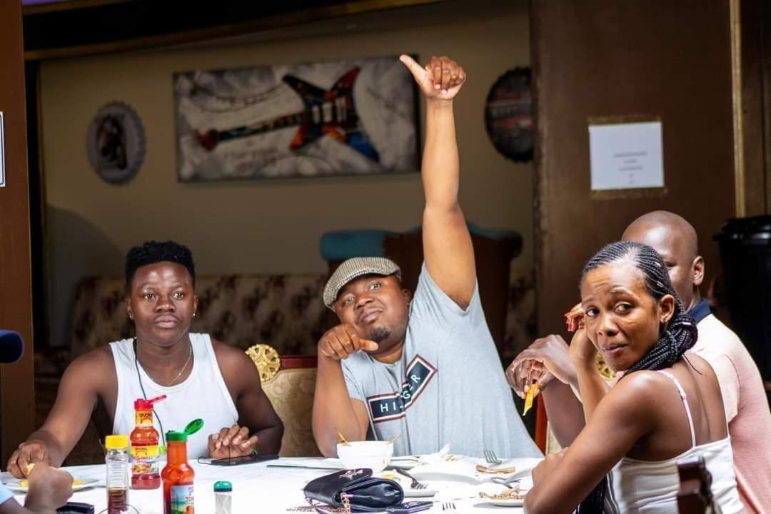 Zambezi Junction Lodge ليفينغستون المظهر الخارجي الصورة